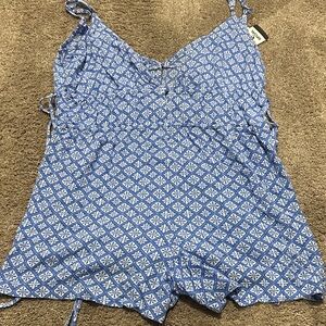 Rip Curl Patterned Romper
